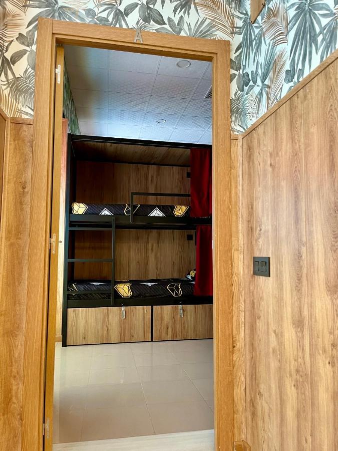 Velvet Hostel مدريد المظهر الخارجي الصورة