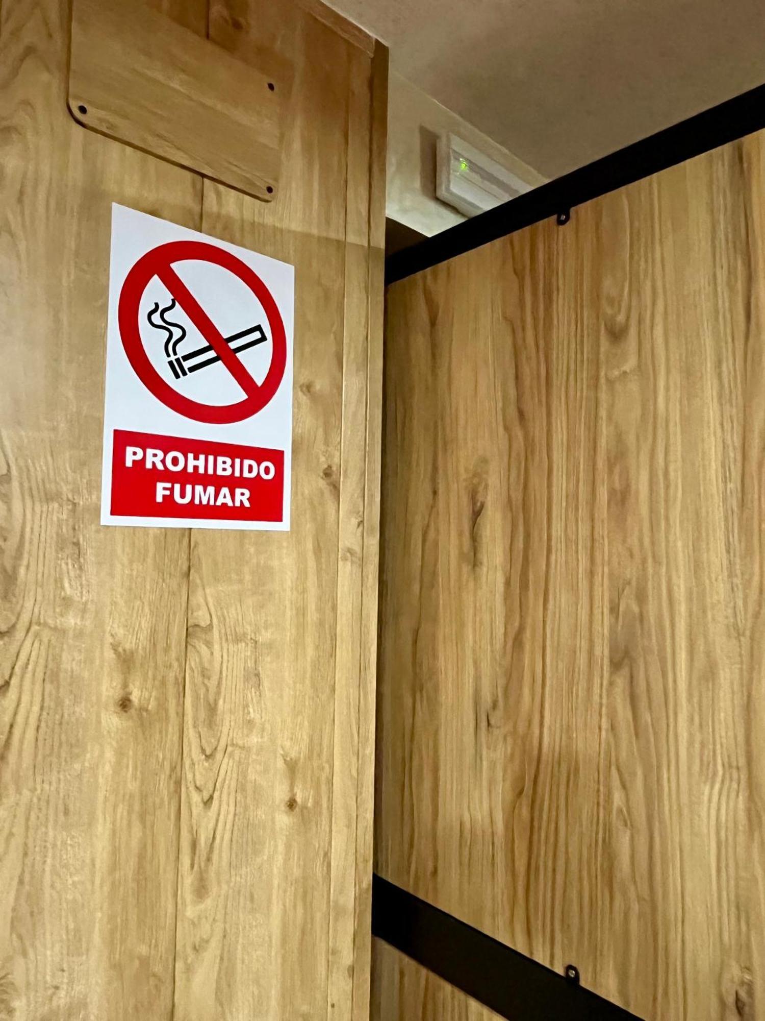 Velvet Hostel مدريد المظهر الخارجي الصورة