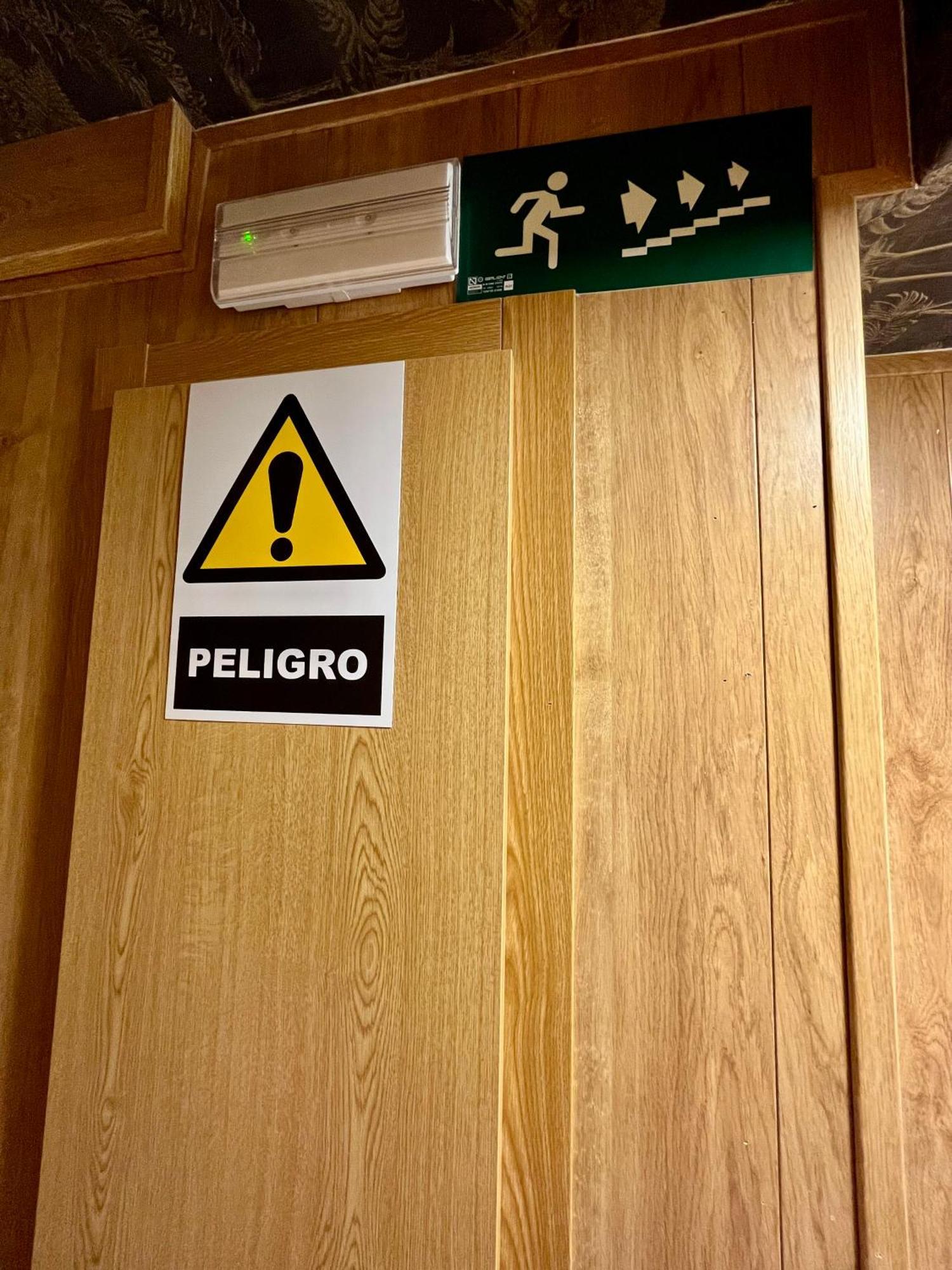 Velvet Hostel مدريد المظهر الخارجي الصورة